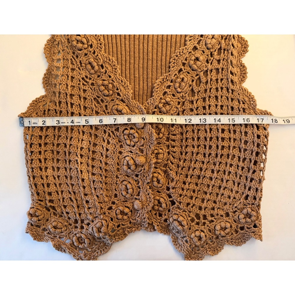 Vtg Handmade Medium Tan Brown Crochet Floral Vest Boho Chic Cottagecore 90s - Picture 7 of 10